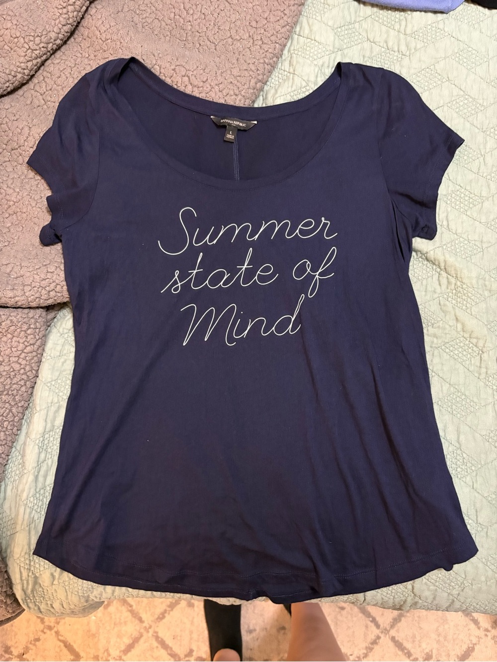 NWOT Banana Republic Navy Scoop Neck 'Summer State of Mind' Tee